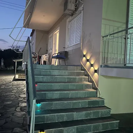 κτήμα καρνέση * エディプソス